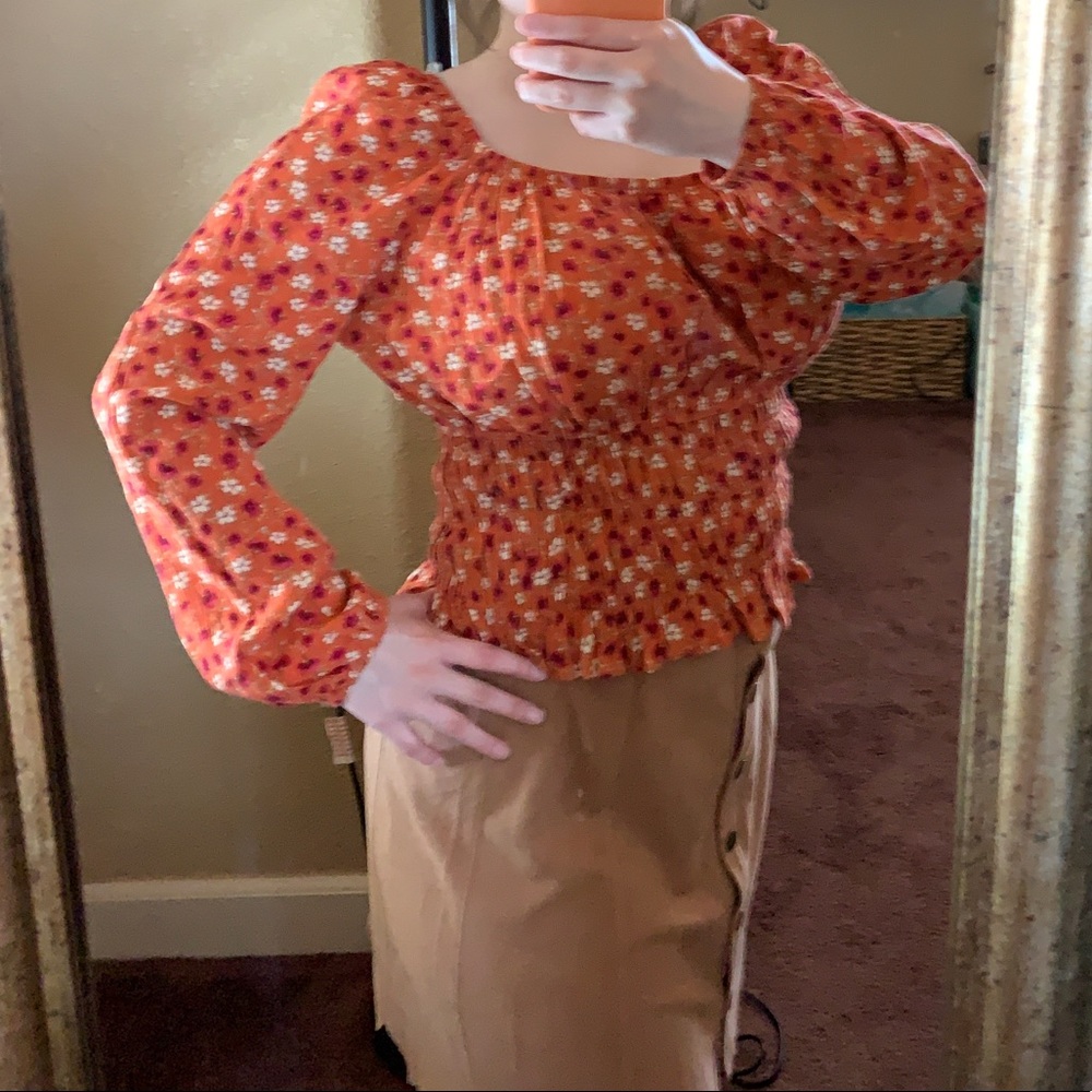 2/$10 💝 Boho long sleeve floral print blouse